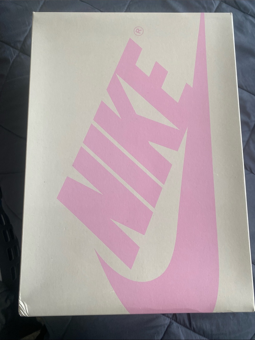 Travis Scott x Air Jordan 1 Low Retro 
Shy Pink